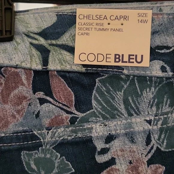 Jeans - Picture 3 of 3